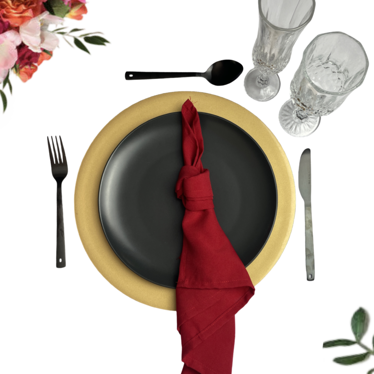 Gold/Black/Red Dinner Combo